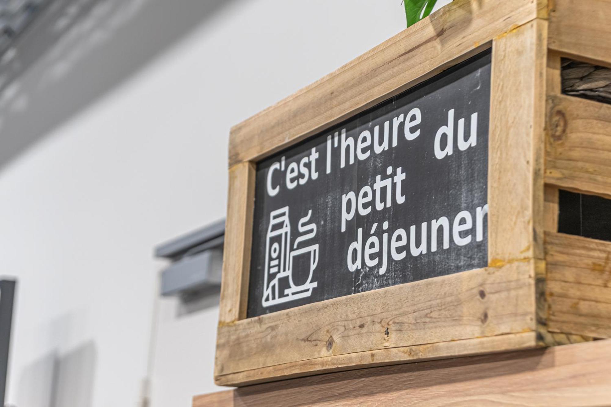Montempo Apparthotel Bordeaux Centre - Bassins A Flot Екстериор снимка