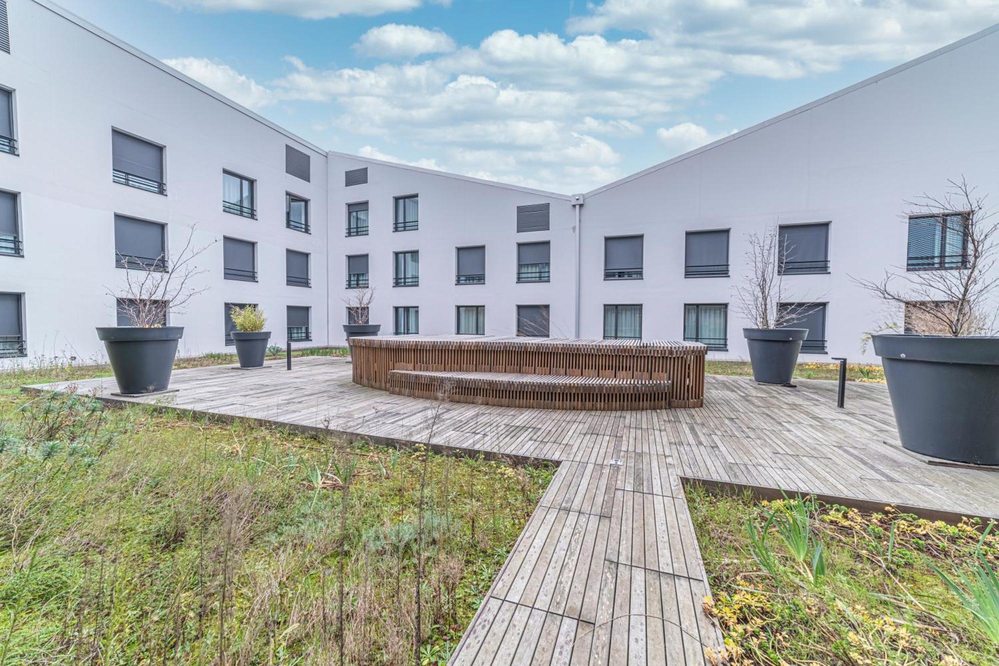Montempo Apparthotel Bordeaux Centre - Bassins A Flot Екстериор снимка